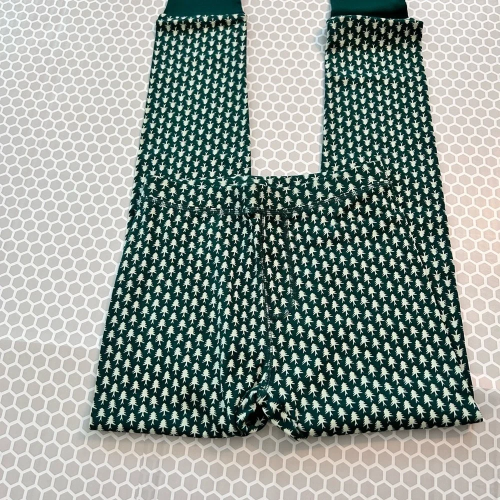 NWT J Crew Crewcuts Green and White Tree-Print Kids Pajama Set.  Size 10